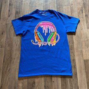 Brooklyn Vertical Blue Melted Headphone Tee Shirt Size Medium